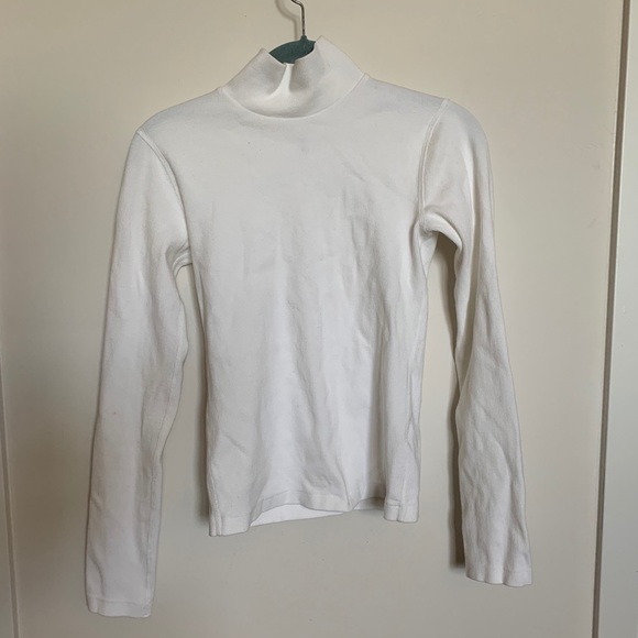 hanes turtleneck
